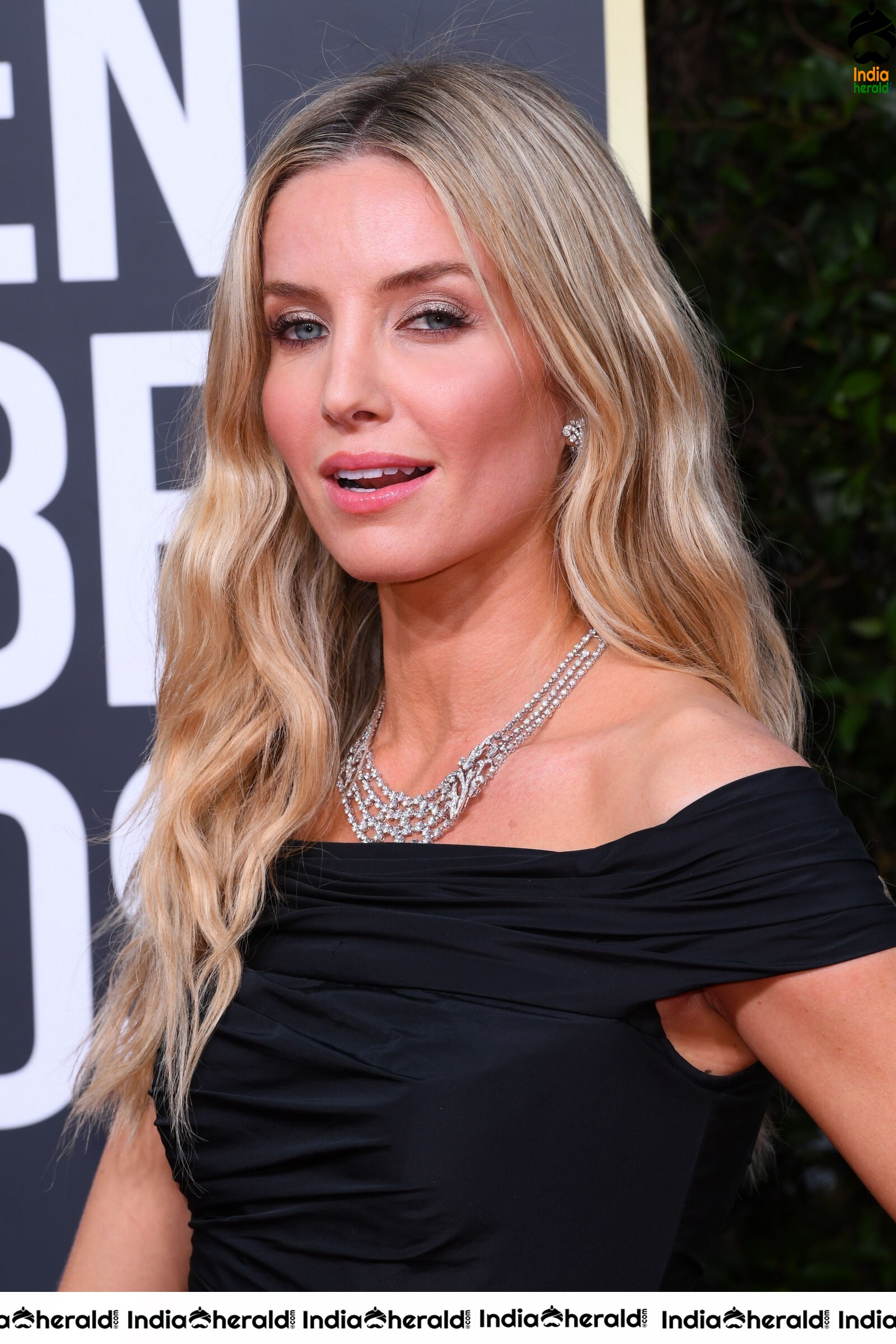 Annabelle Wallis at 77th Annual Golden Globe Awards in Beverly Hills Set 2