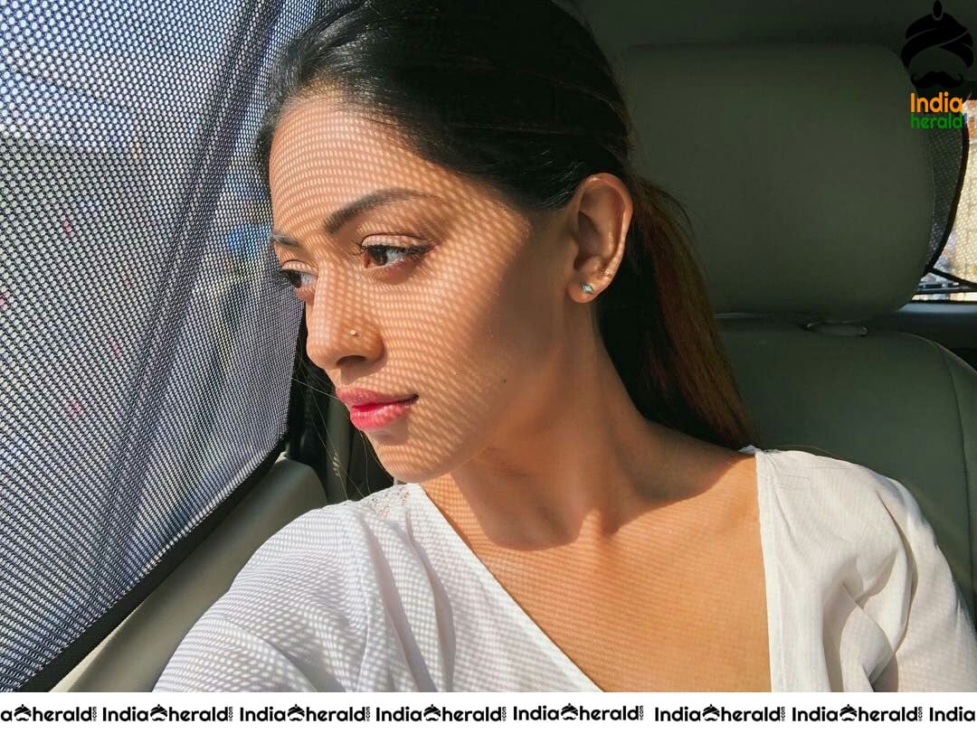 Anu Emmanuel Hot Magnetic Eyes Photos Collection Set 3