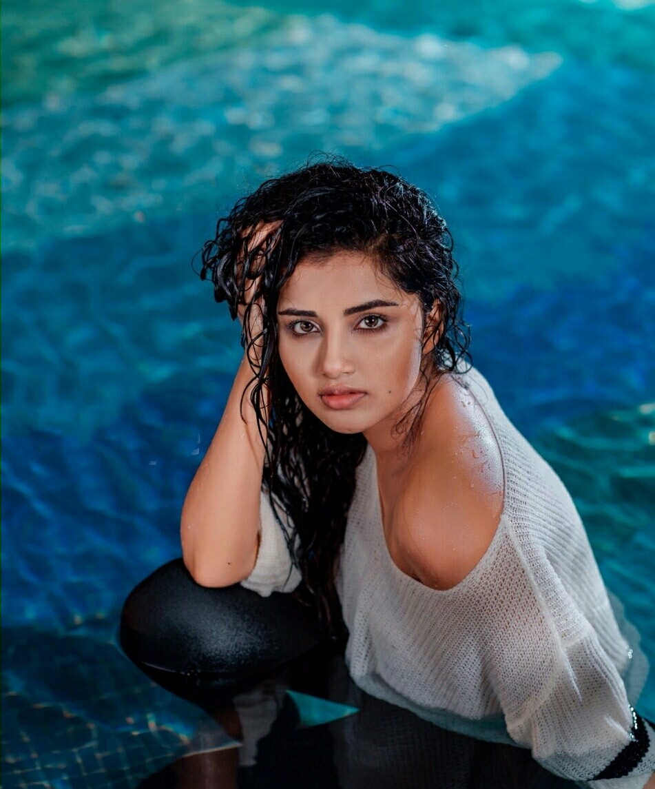 Anupama Hot And Wet Photoshoot Pics