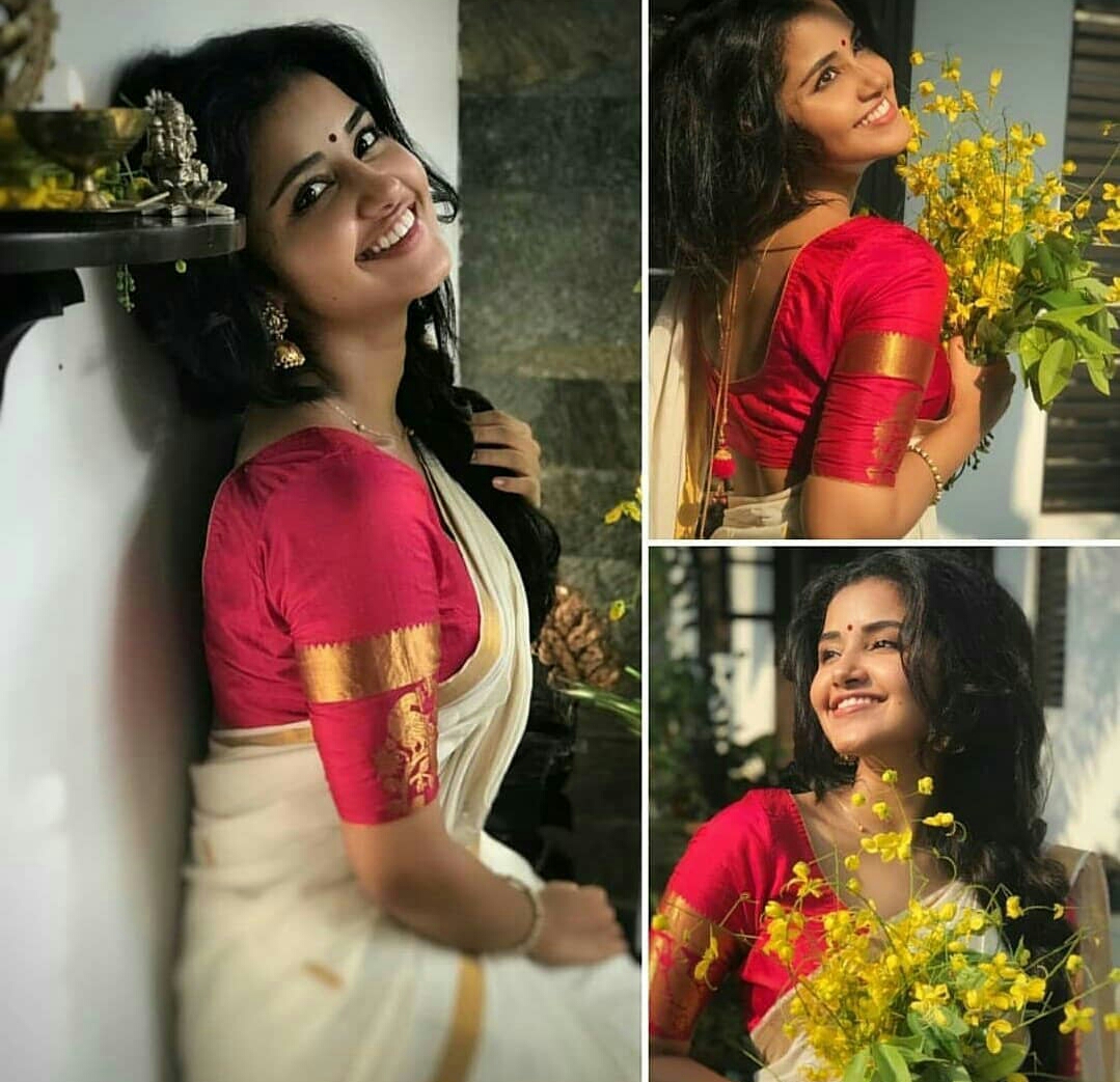 Anupama Parameswaran Cute Kerala Saree Stills