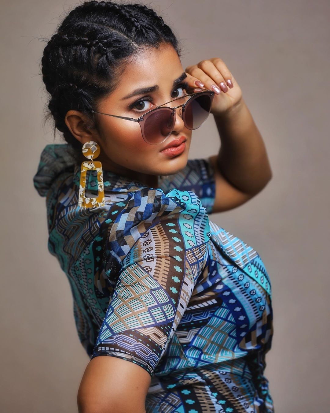 Anupama Parameswaran Latest Funky Hot Saree Photos