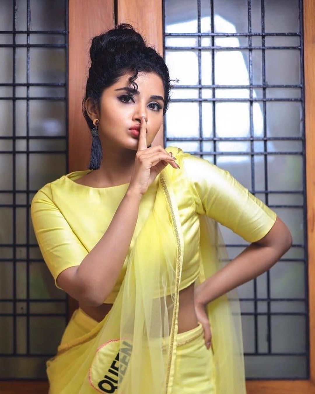 Anupama Parameswaran Shows Her Hot Curves In Side View