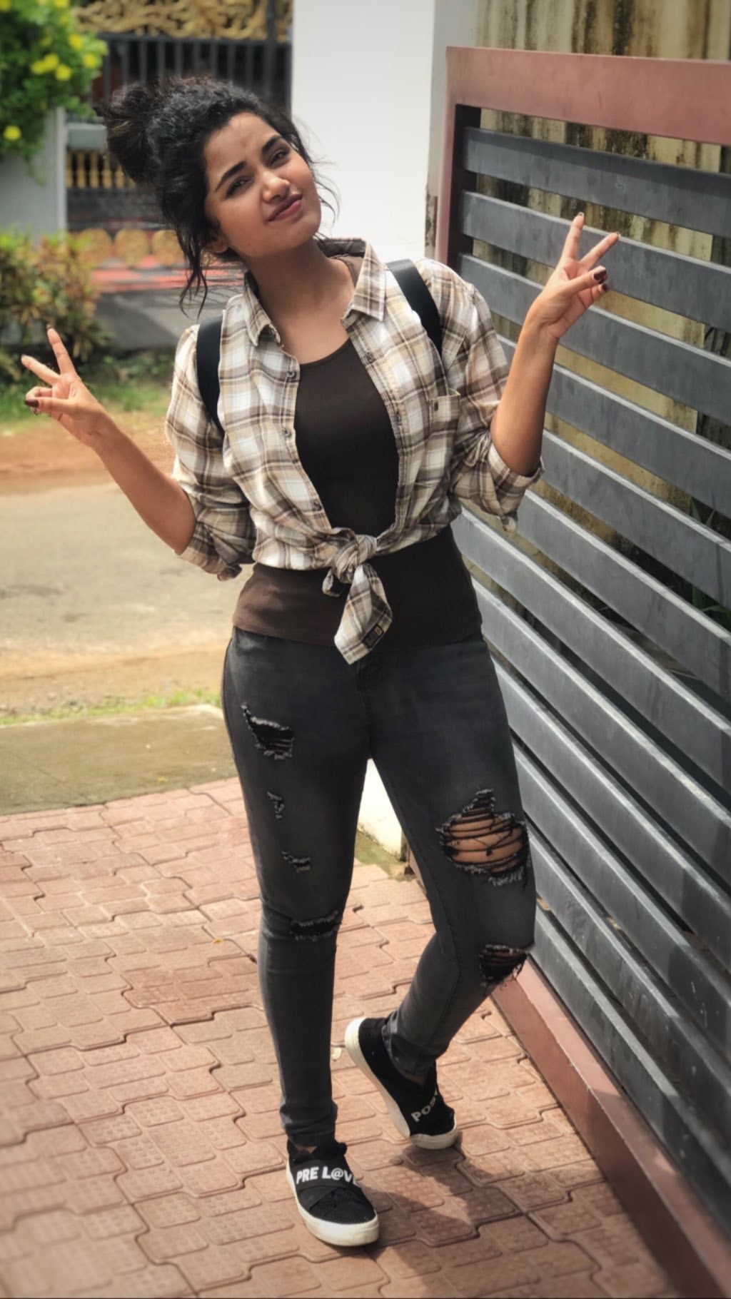 Anupama Parameswaran Sizzling Shooting Spot Stills