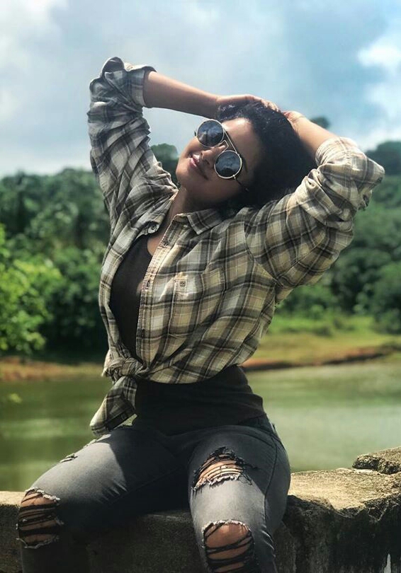 Anupama Parameswaran Sizzling Shooting Spot Stills