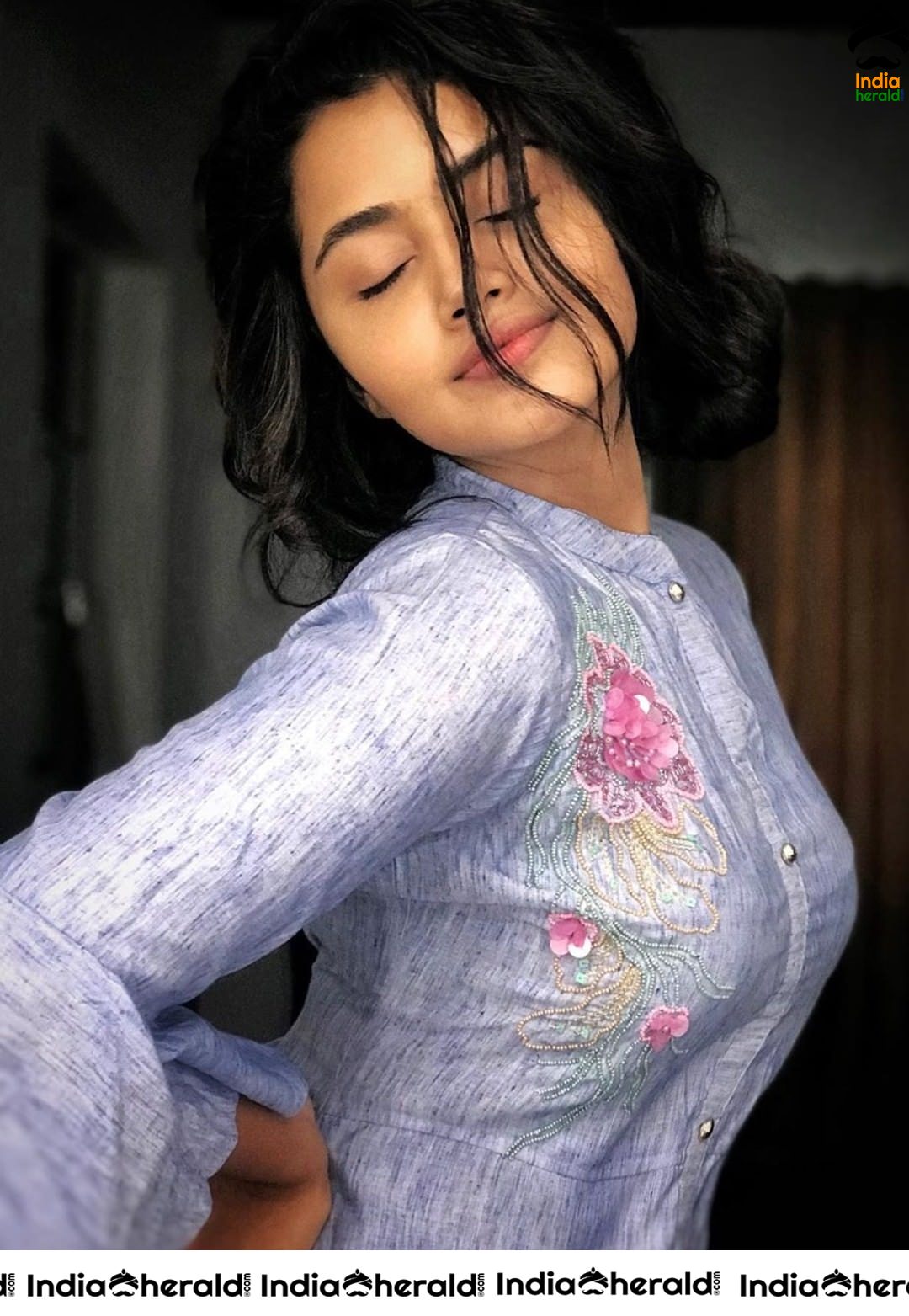 Anupama Shows her Cuteness on a Good Hair Day