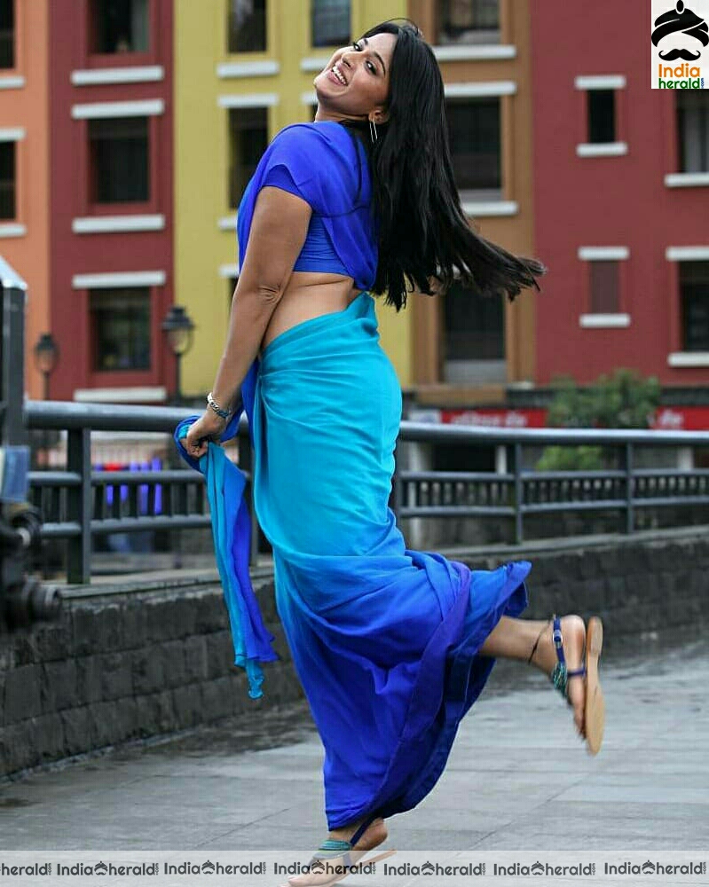 Anushka Hot Blue Saree Stills