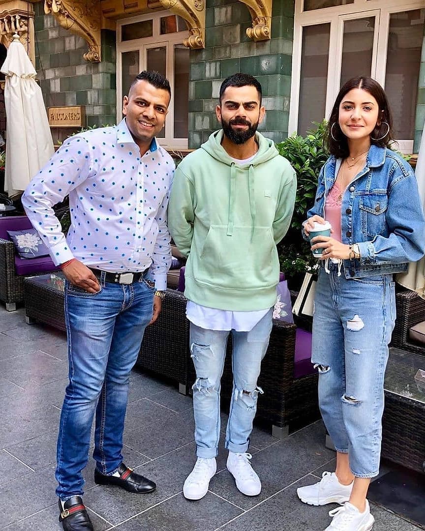 Anushka Sharma And Virat Kohli Step Out For Dinner In London