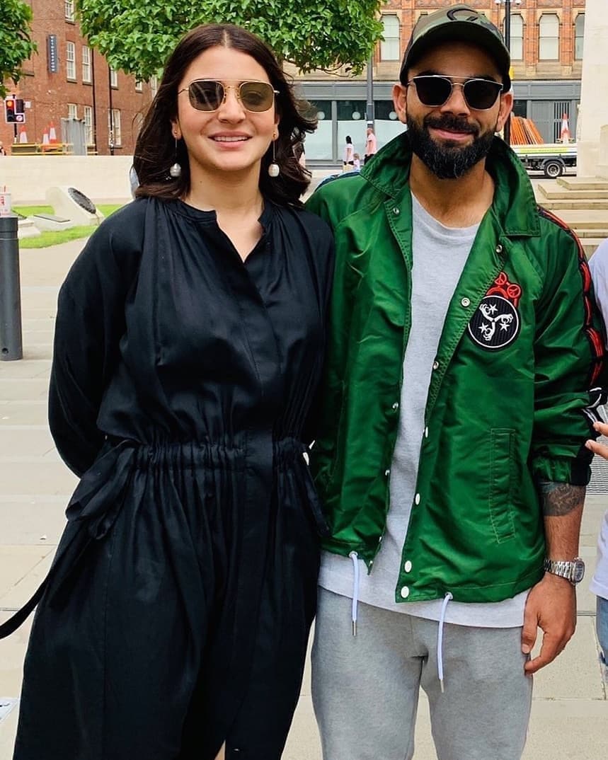 Anushka Sharma And Virat Kohli Step Out For Dinner In London