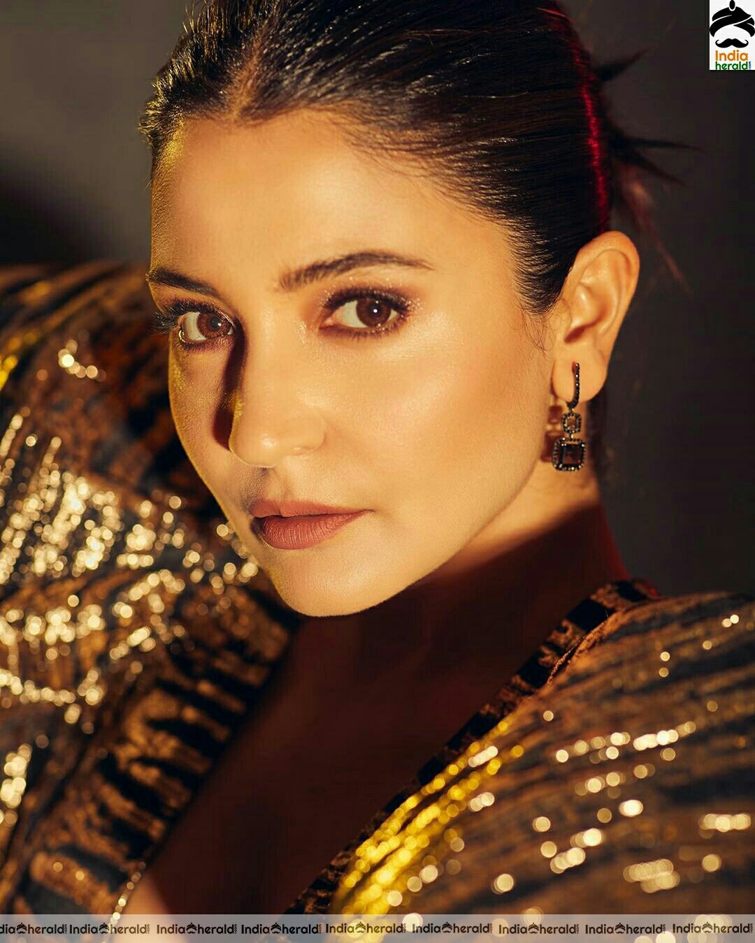 Anushka Sharma Hot Golden Dress Stills
