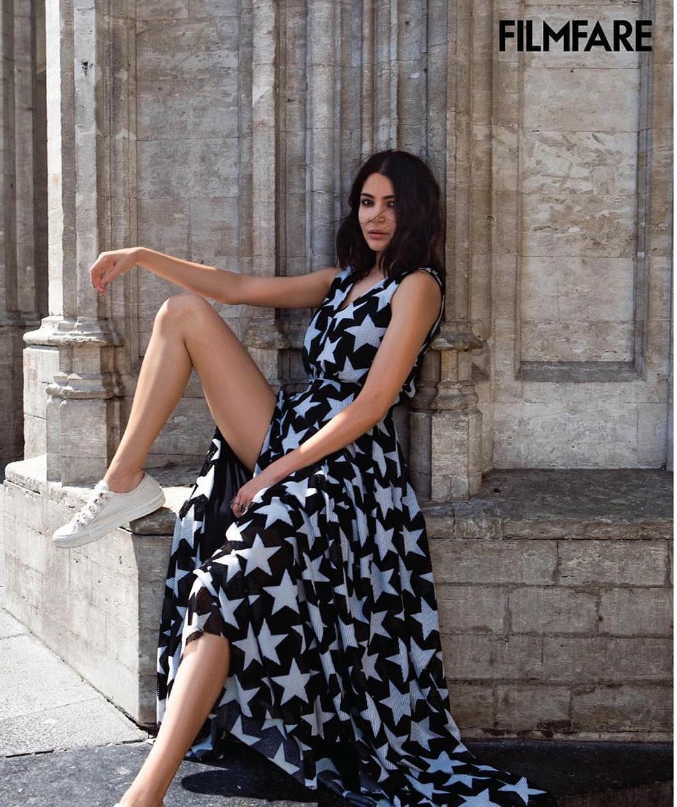 Anushka Sharma Hot New PhotoShoot For Filmfare