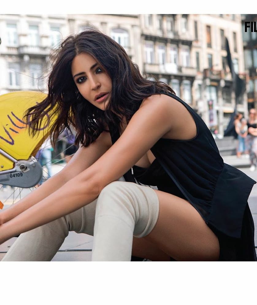 Anushka Sharma Hot New PhotoShoot For Filmfare