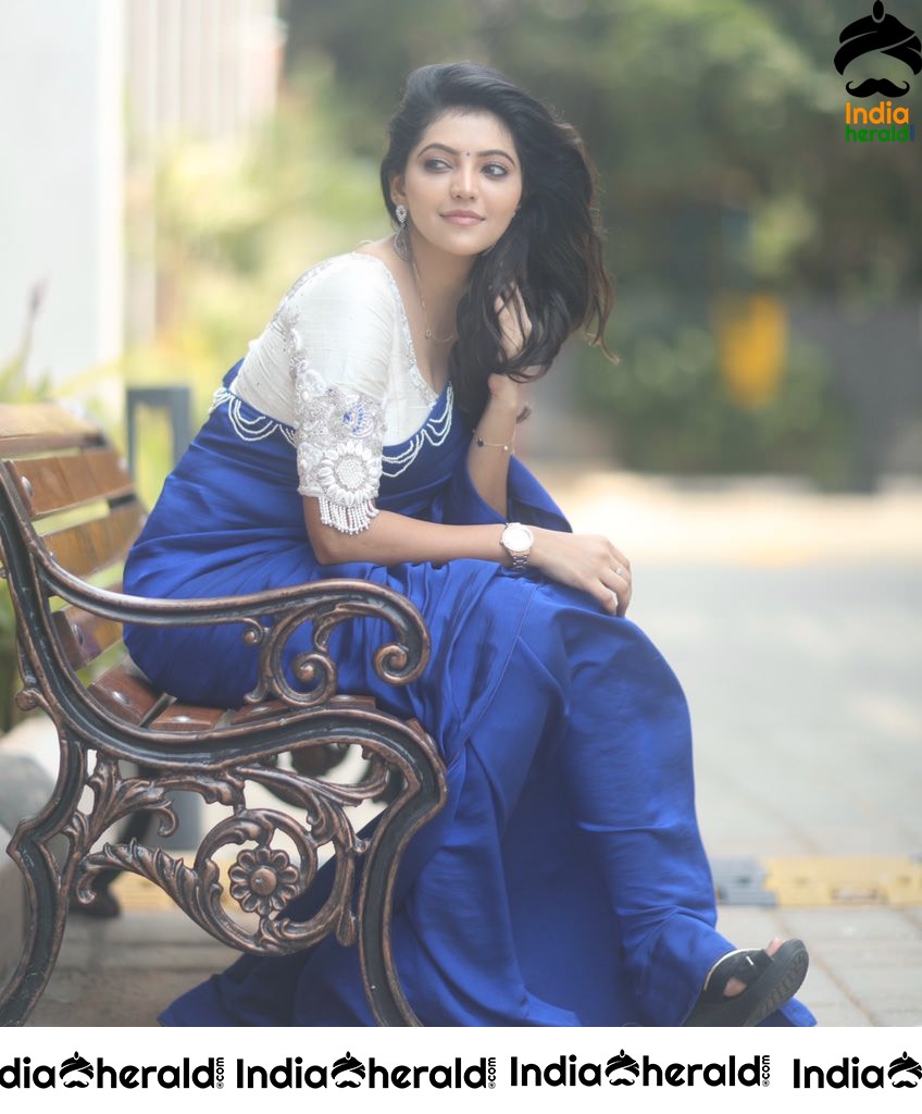 Athulya Ravi is Too Tempting and Seductive in these Clicks