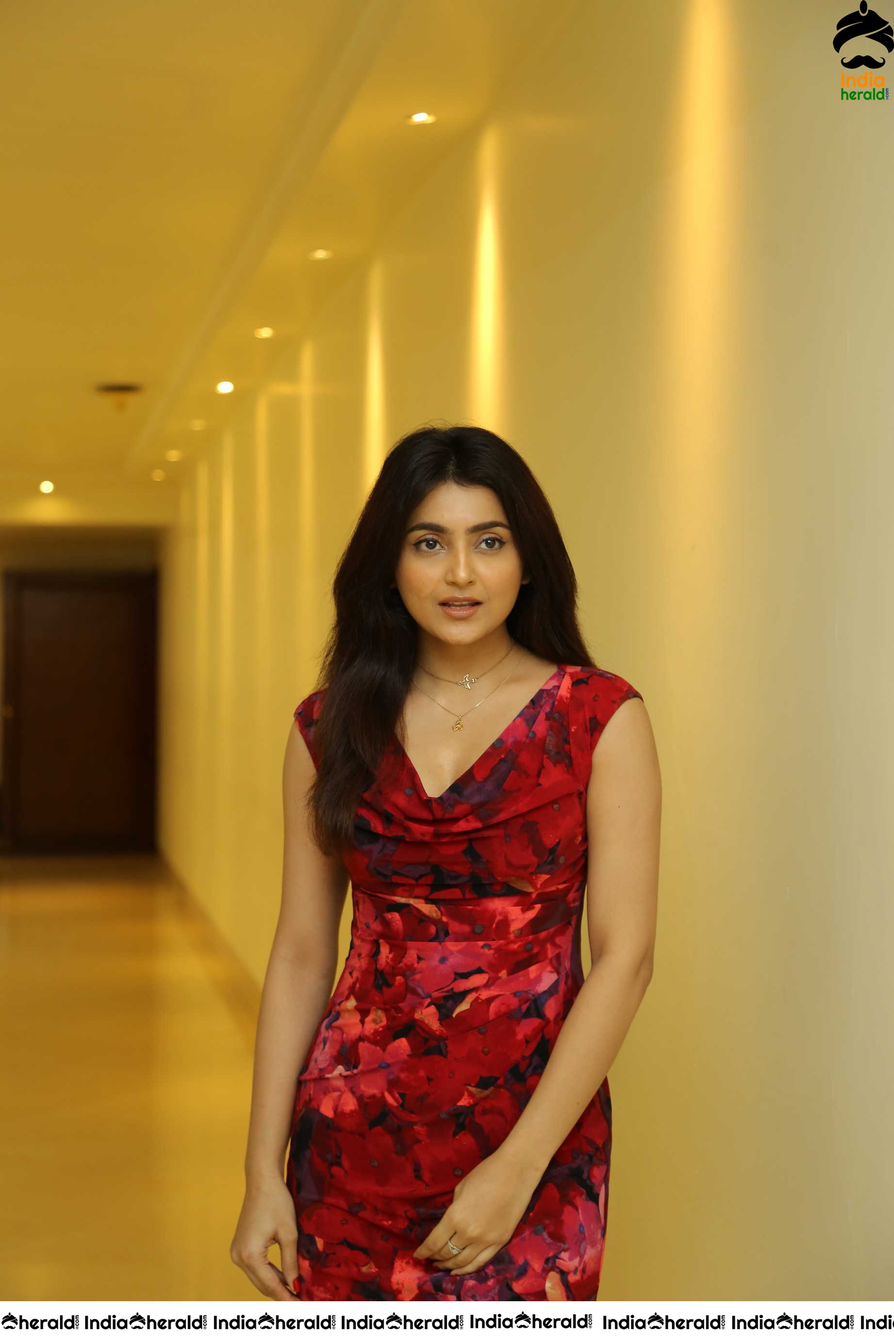 Avantika Mishra Looking Hot In Red Short Frock Set 1
