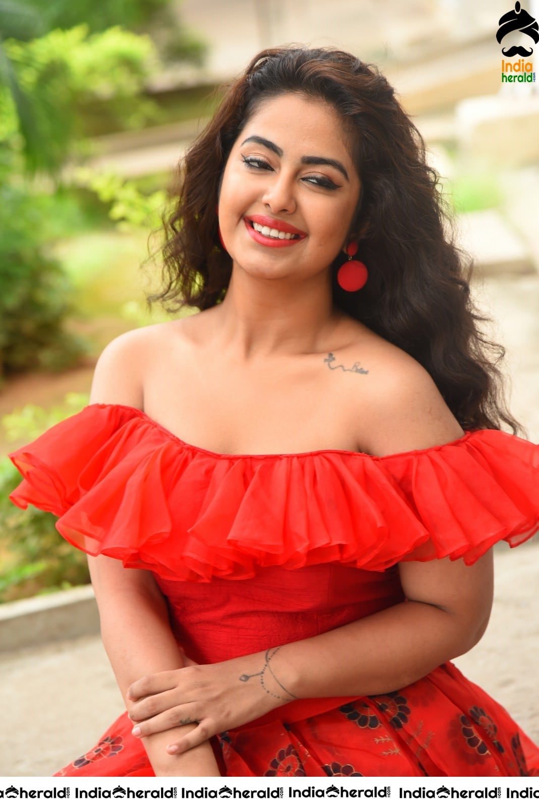 Avika Gor Cute and Teasing Hot Photos Compilation Set 2
