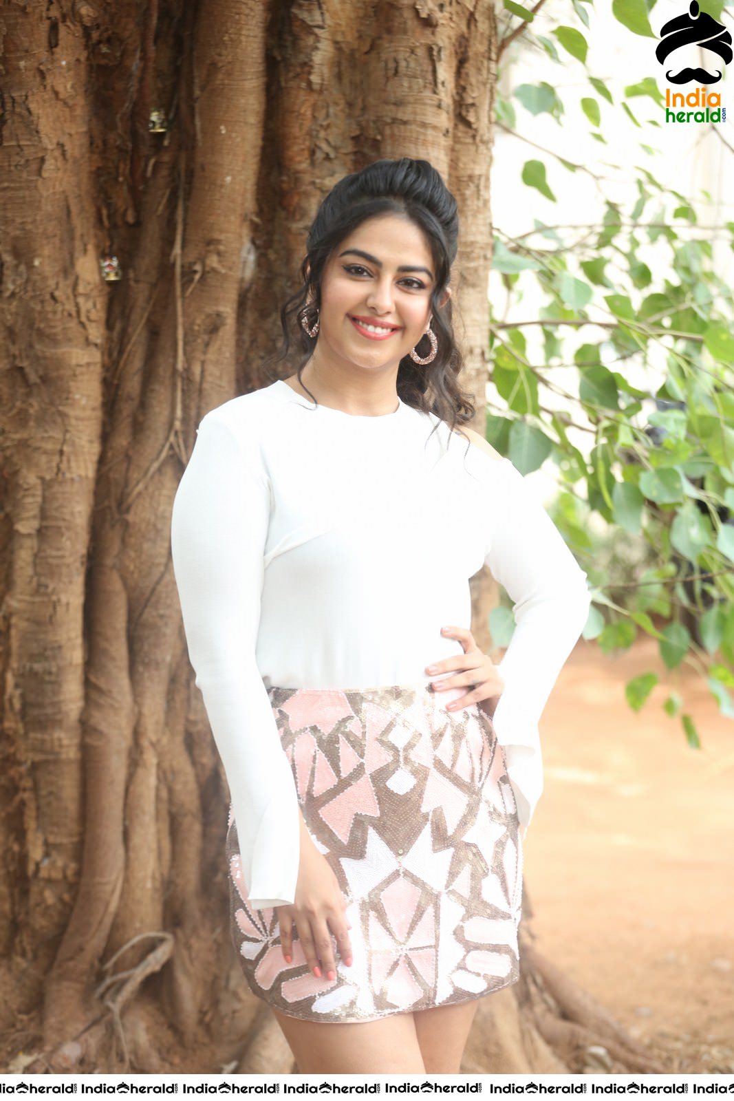 Avika Gor Latest Hot Thighs Show in White Dress Stills Set 1