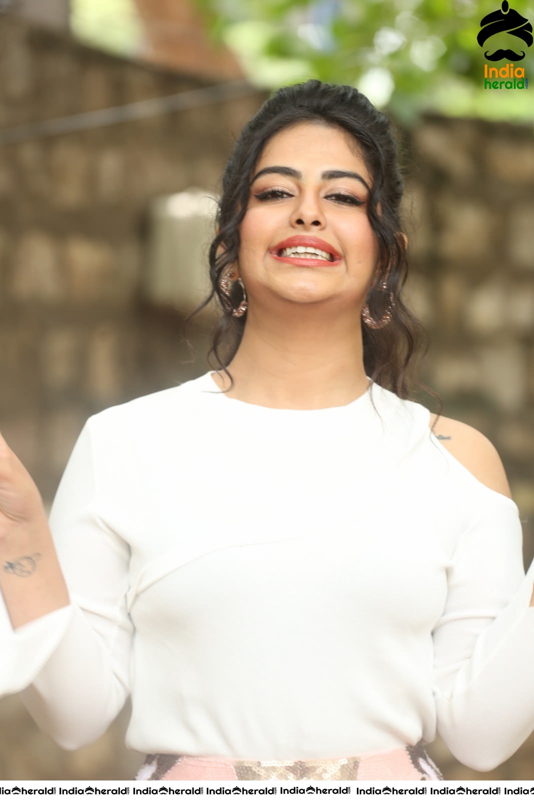 Avika Gor Latest Hot Thighs Show in White Dress Stills Set 4