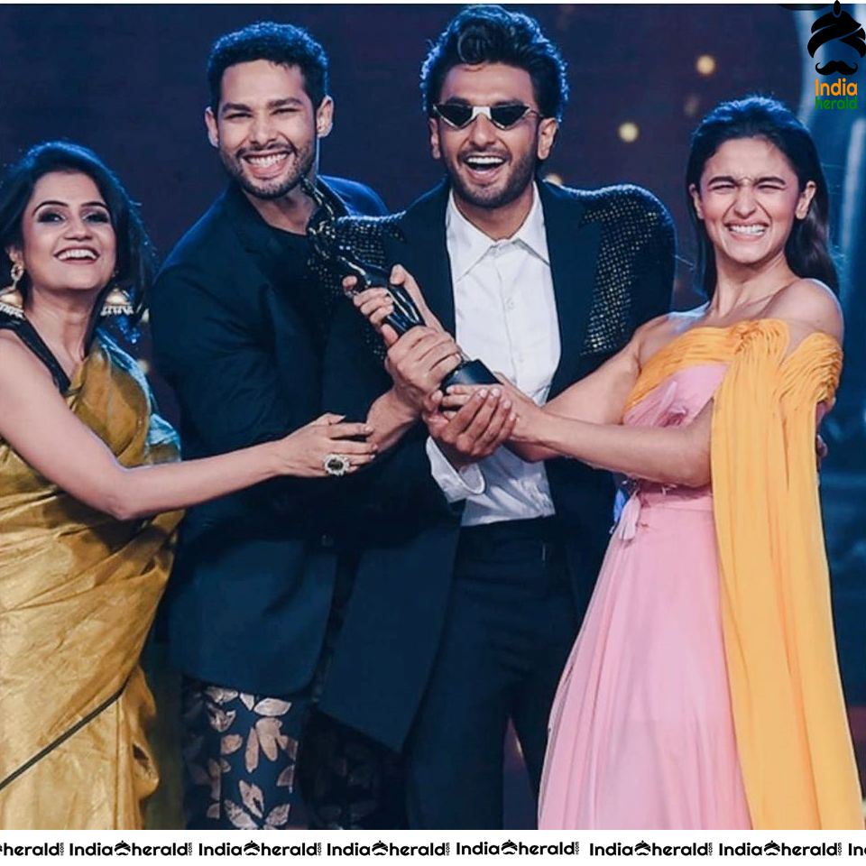 Beauteous Alia Bhatt Hot Photos Collection Set 2