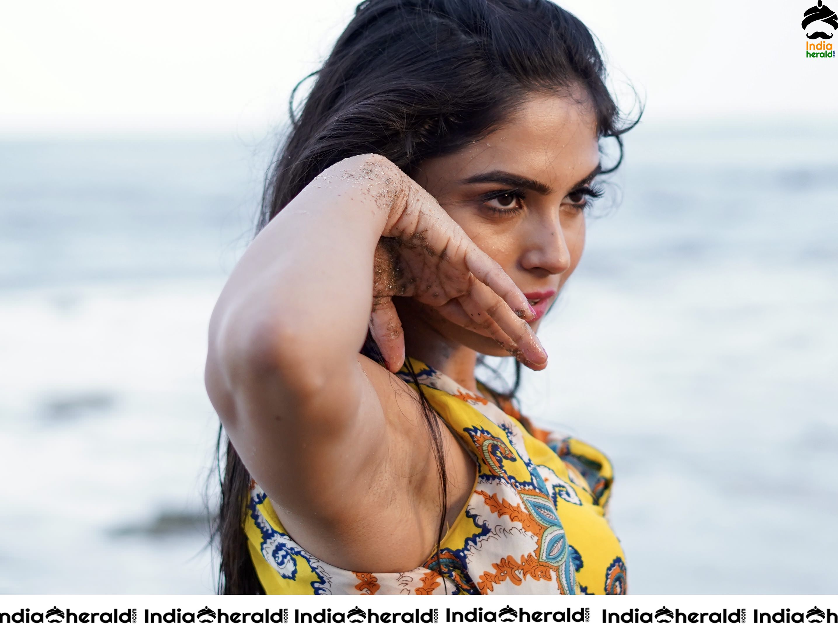 Beautiful Movie Hot HD Stills