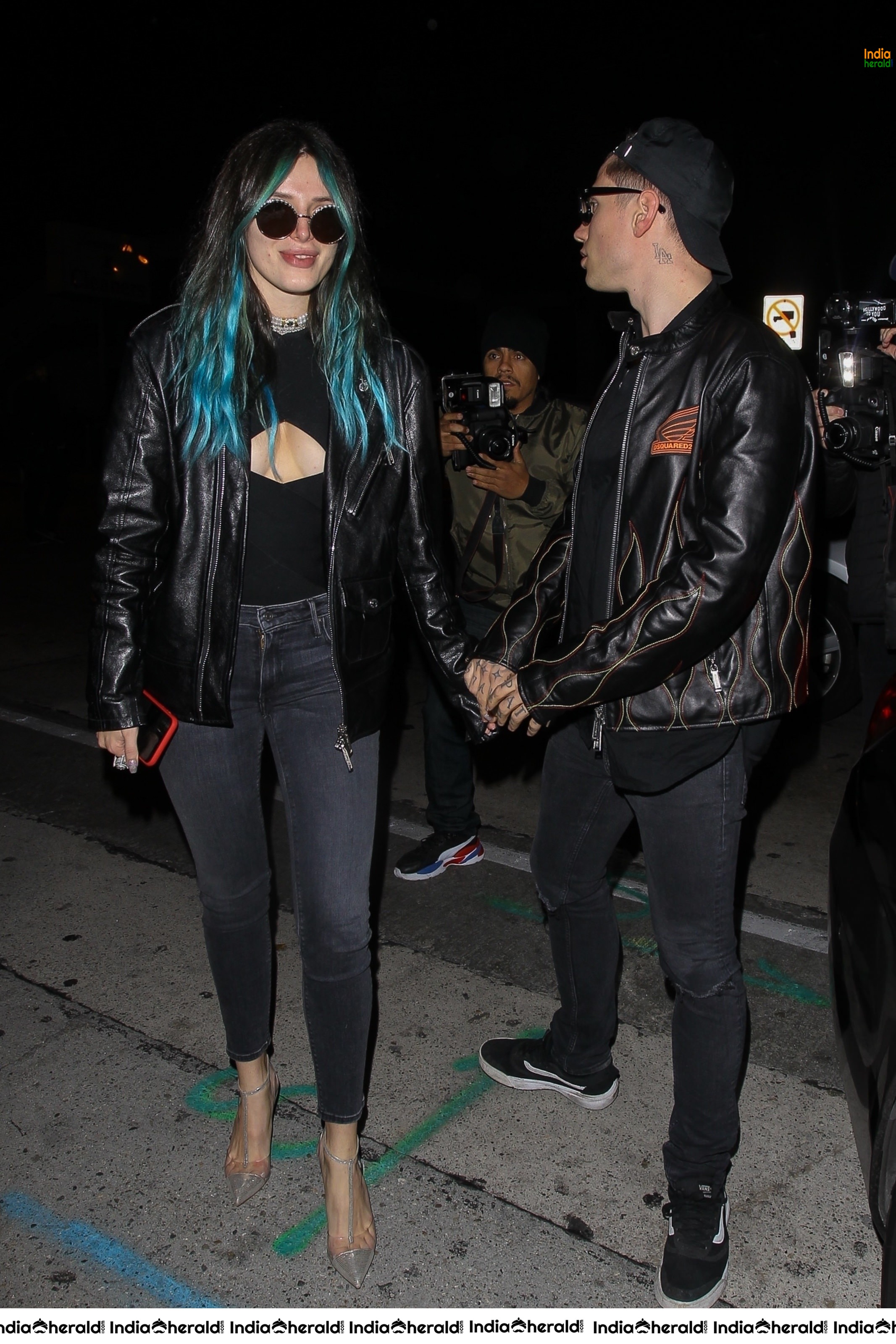 Bella Thorne seen on a Dinner Date with her Boyfriend