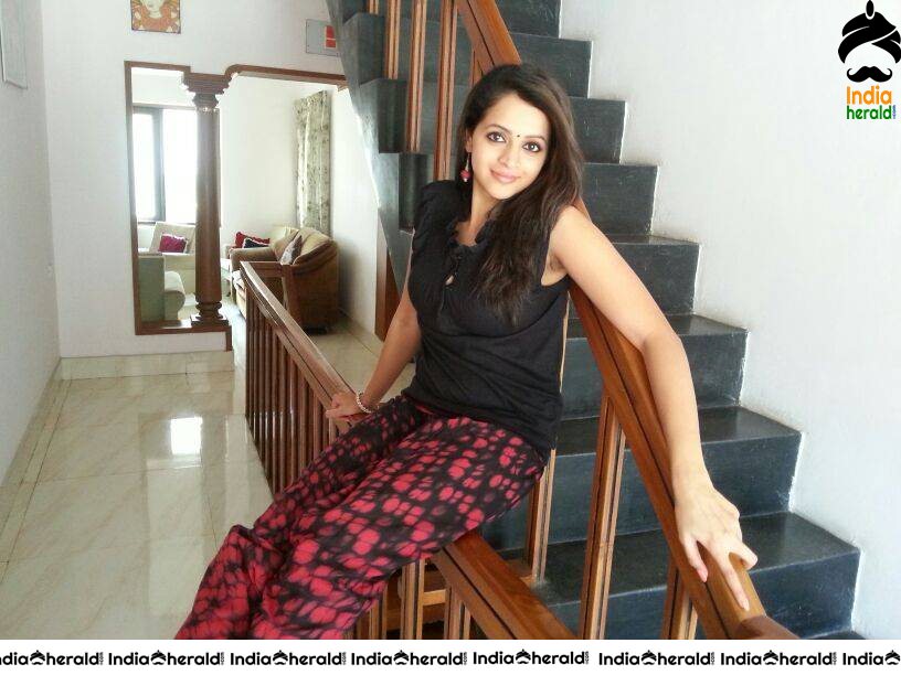 Bhavana Looking Drop Dead Gorgeous and Hot in these Photos Compilation Set 1