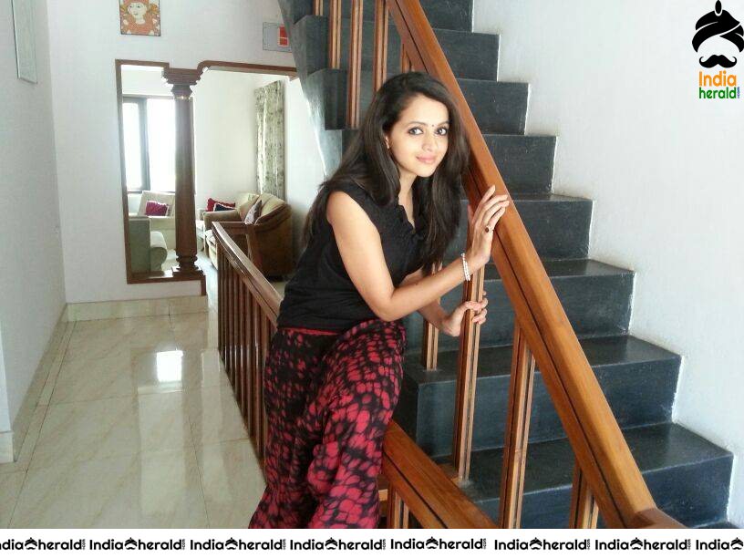 Bhavana Looking Drop Dead Gorgeous and Hot in these Photos Compilation Set 1