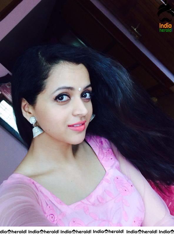 Bhavana Looking Drop Dead Gorgeous and Hot in these Photos Compilation