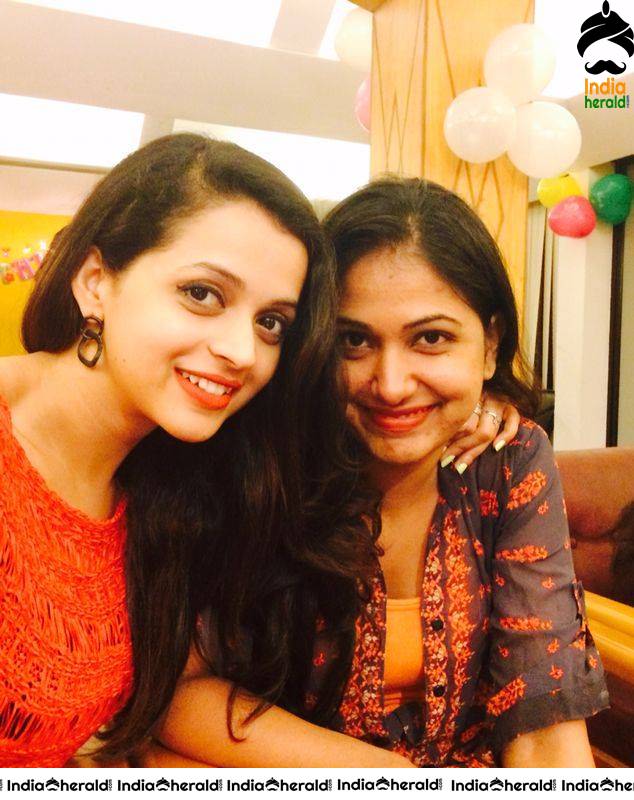 Bhavana Looking Drop Dead Gorgeous and Hot in these Photos Compilation
