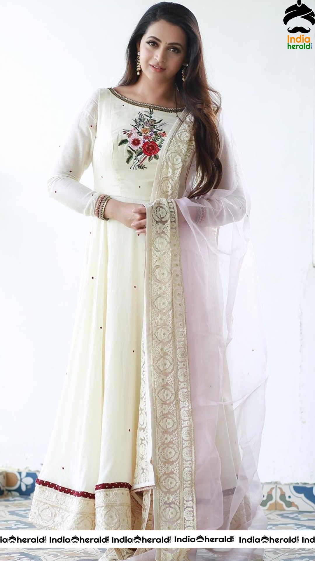 Bhavana Looking Elegant In White Photoshoot Set 2