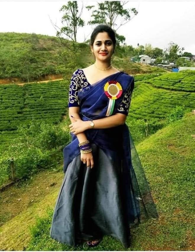 Bigg Boss Babe Losliya Unseen Rare Photos