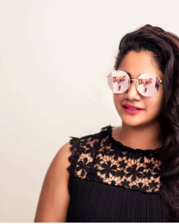 Bigg Boss Babe Losliya Unseen Rare Photos