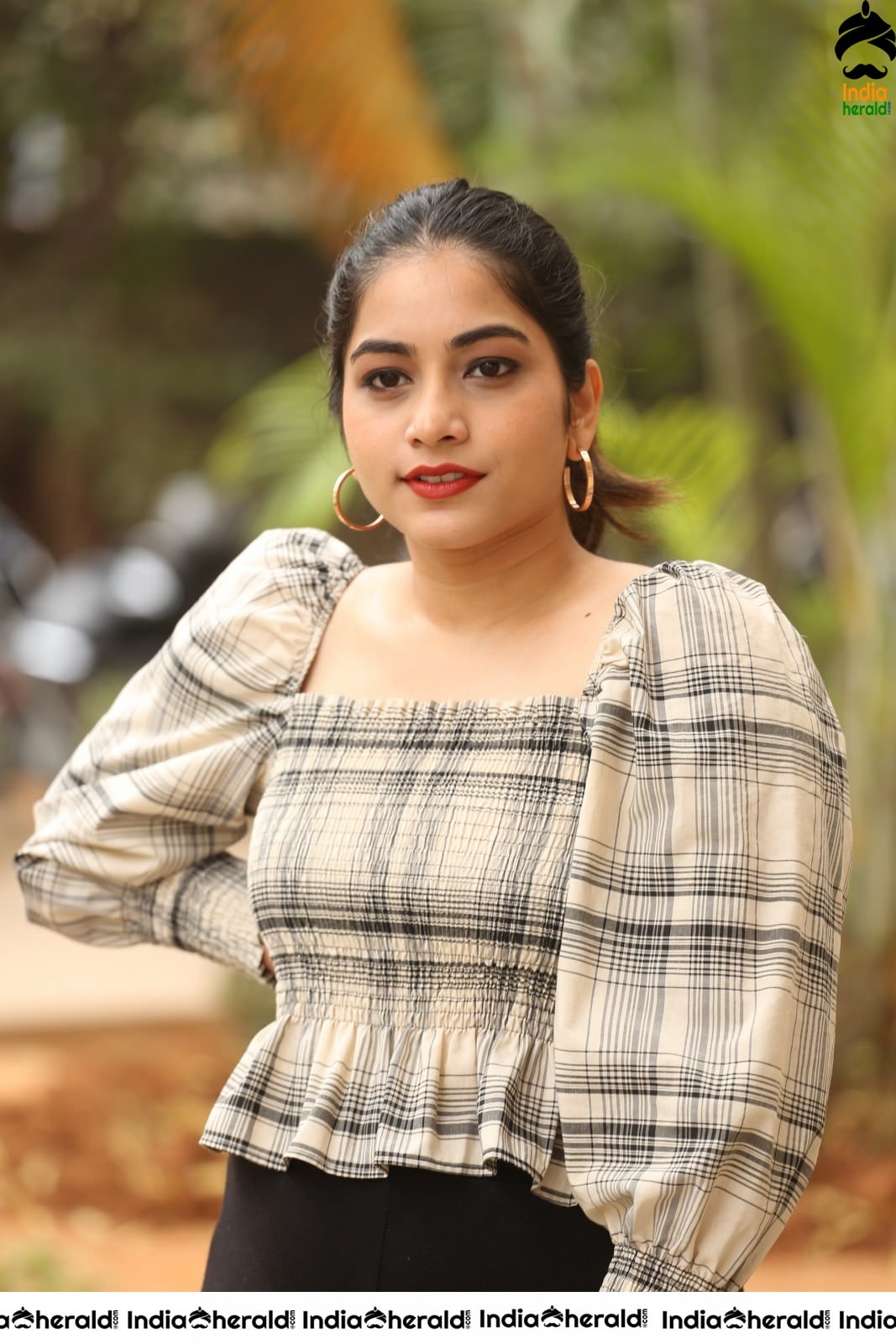 Bigg Boss Babe Punarnavi Bhupalam Latest Stills Set 2