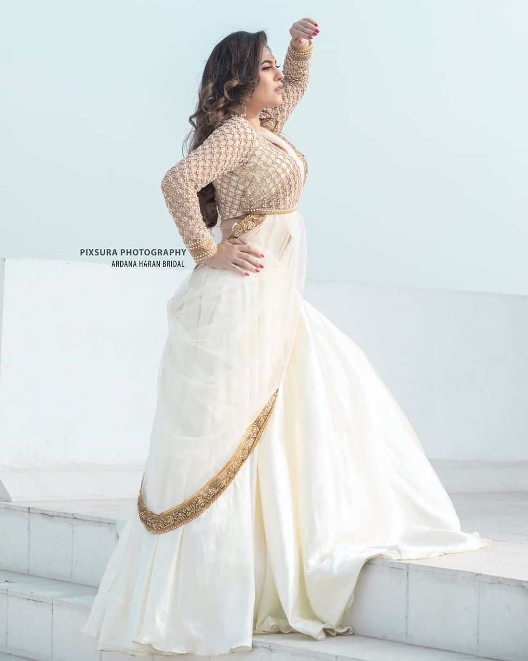 Bigg Boss Fame Sherin In Latest White Photoshoot