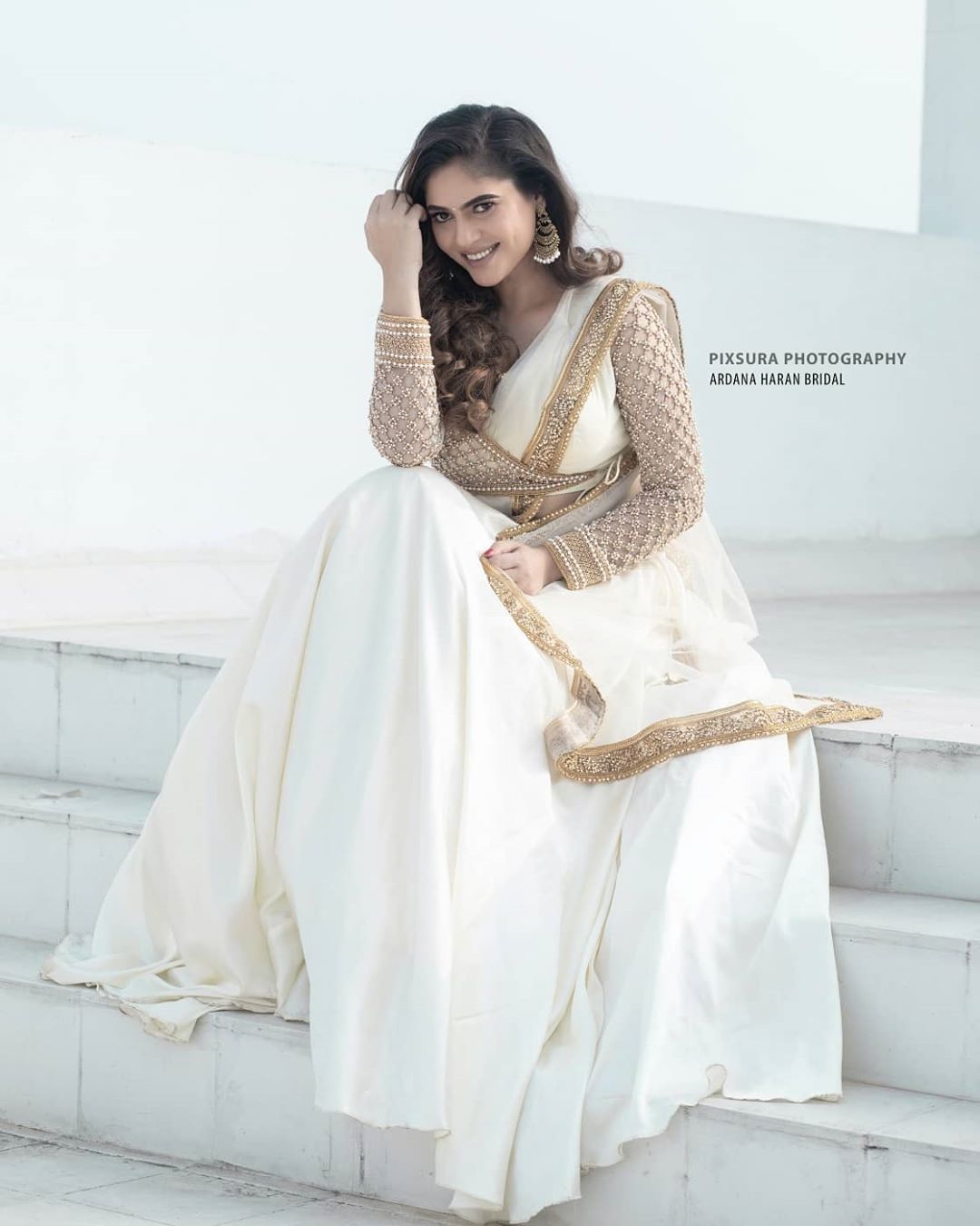 Bigg Boss Fame Sherin In Latest White Photoshoot