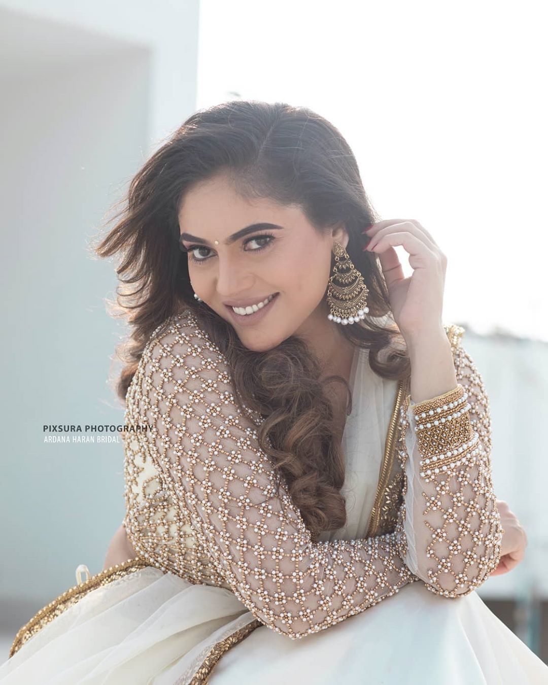 Bigg Boss Fame Sherin In Latest White Photoshoot