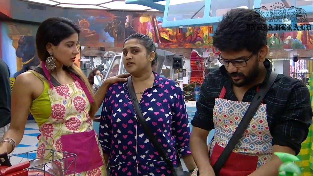 Bigg Boss Tamil Season 3 Day 11 Stills Set 2