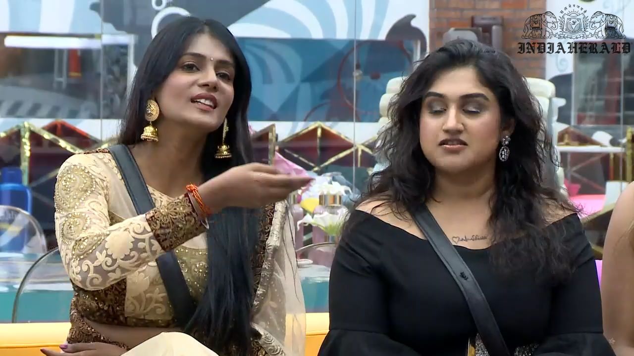 Bigg Boss Tamil Season 3 Day 13 Stills Set 2