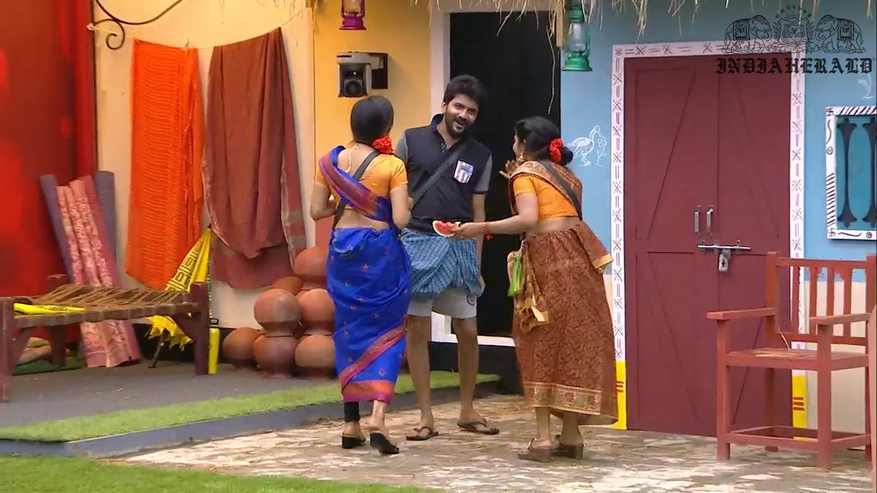 Bigg Boss Tamil Season 3 Day 30 Hot Stills Set 3