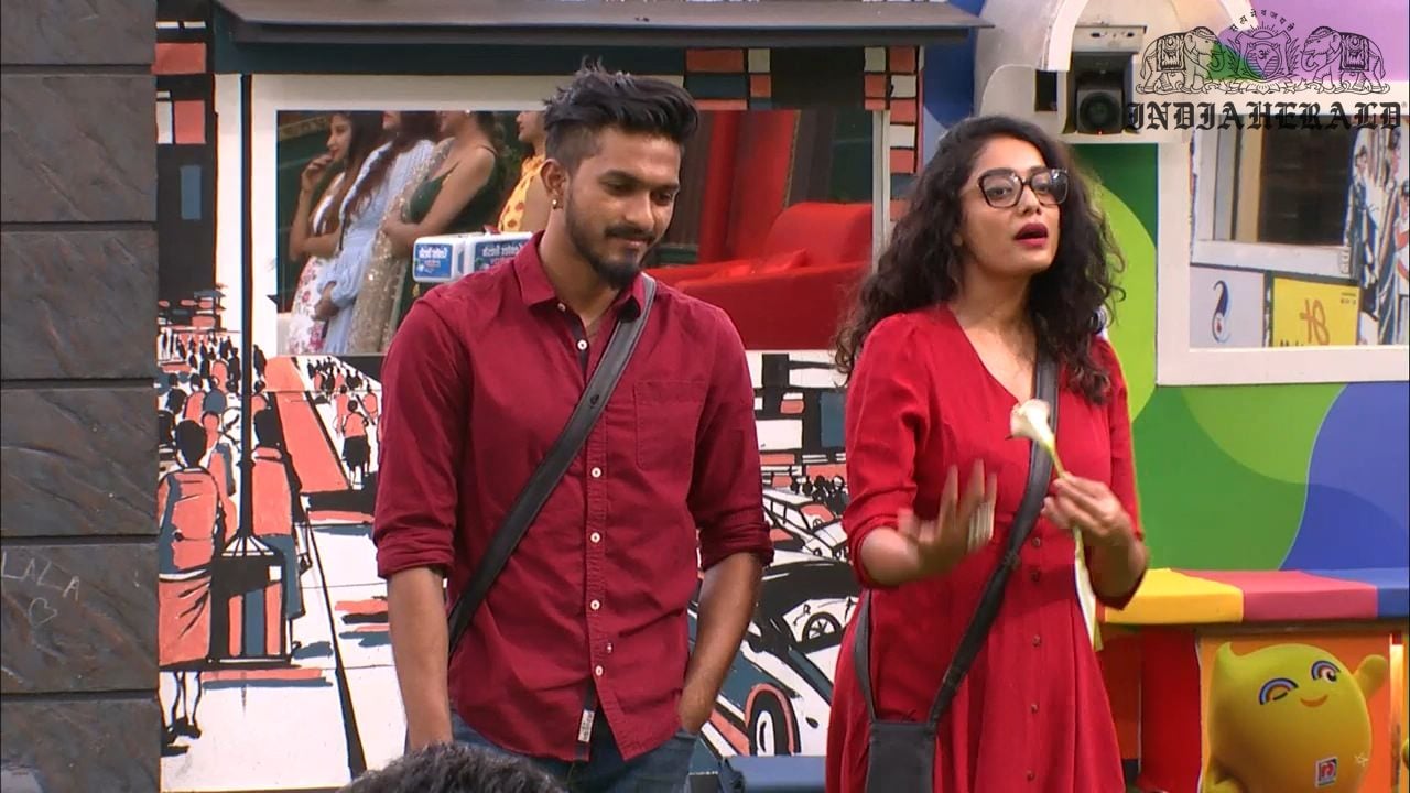 Bigg Boss Tamil Season 3 Day 41 Hot Stills Set 2