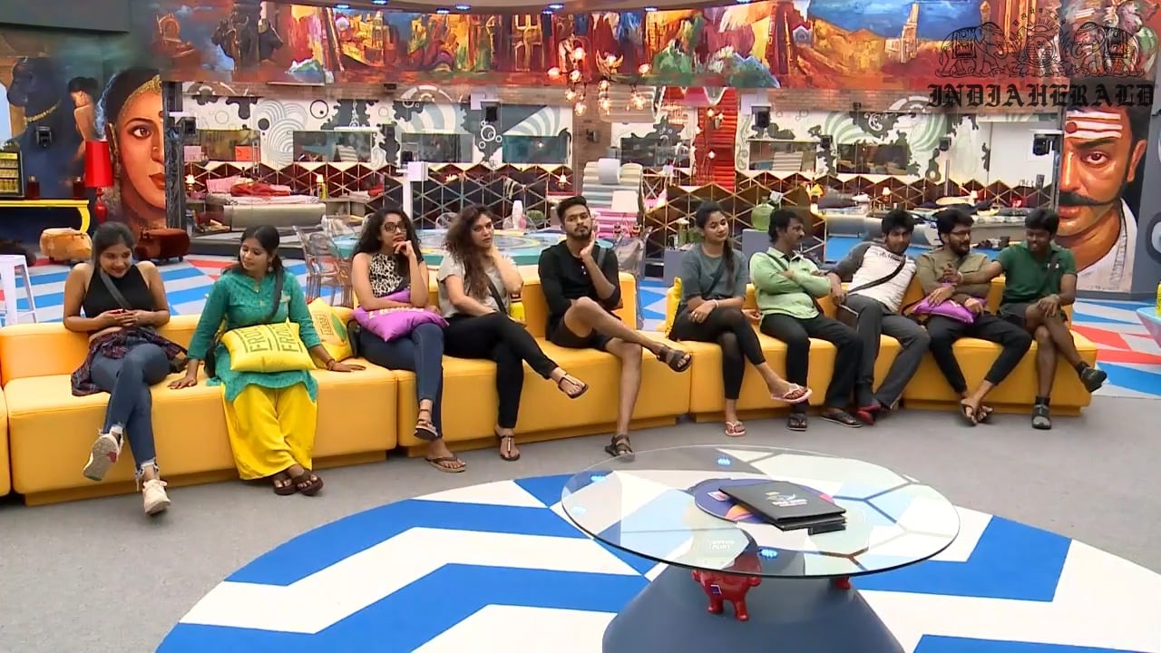 Bigg Boss Tamil Season 3 Day 45 Hot Stills Set 3