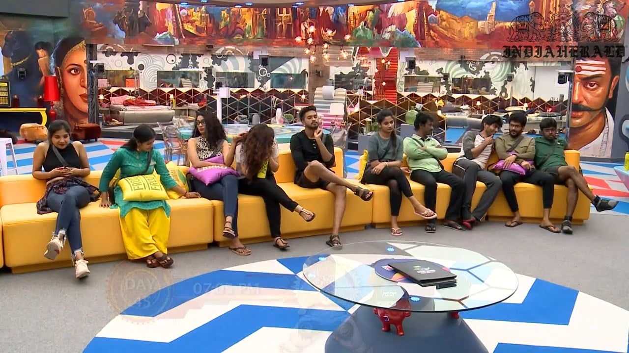 Bigg Boss Tamil Season 3 Day 45 Hot Stills Set 3