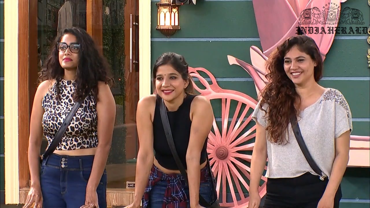 Bigg Boss Tamil Season 3 Day 45 Hot Stills Set 3