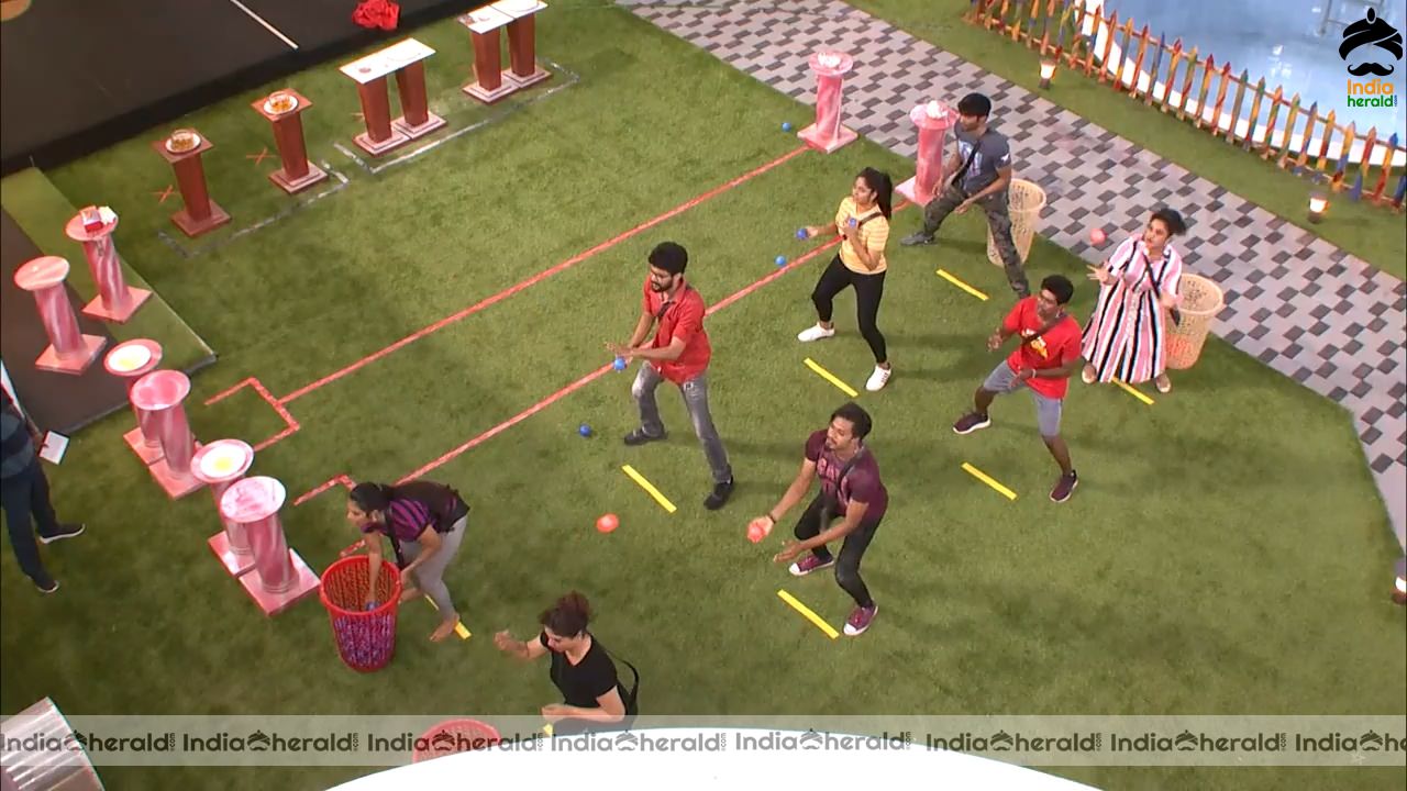 Bigg Boss Tamil Season 3 Day 61 Hot Stills Set 2