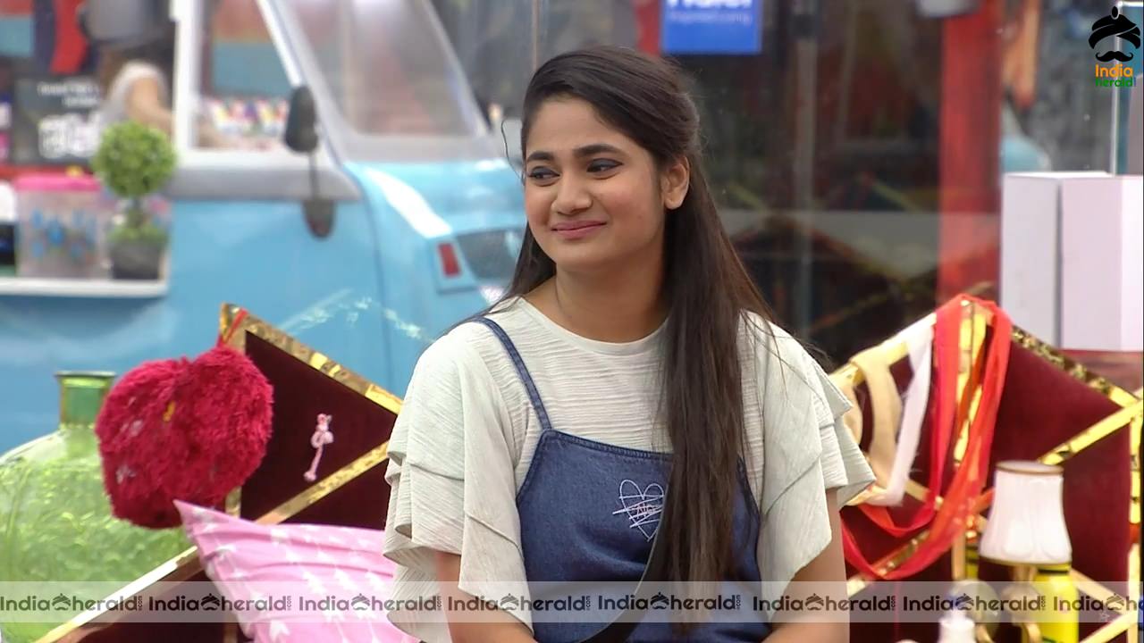 Bigg Boss Tamil Season 3 Day 64 Hot Stills Set 2