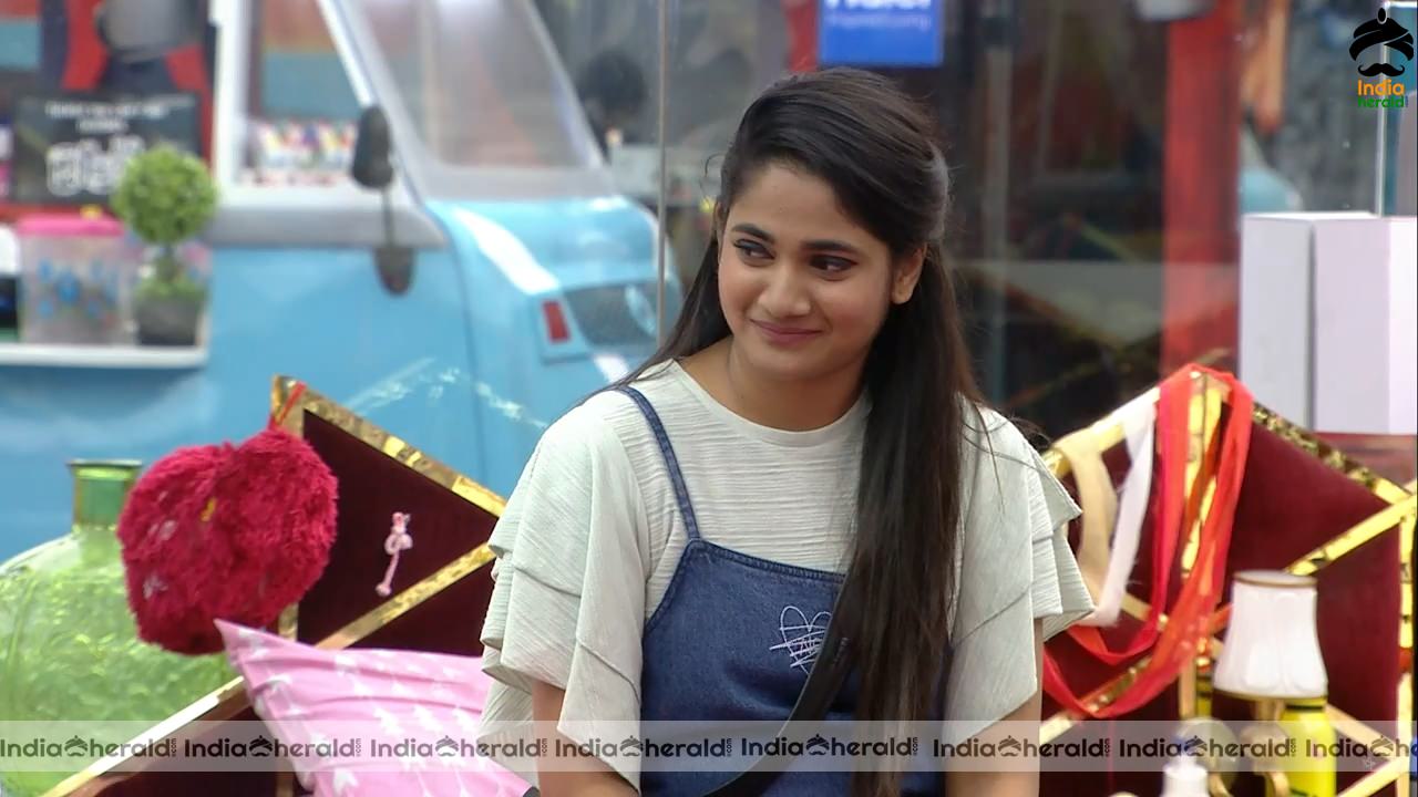 Bigg Boss Tamil Season 3 Day 64 Hot Stills Set 2