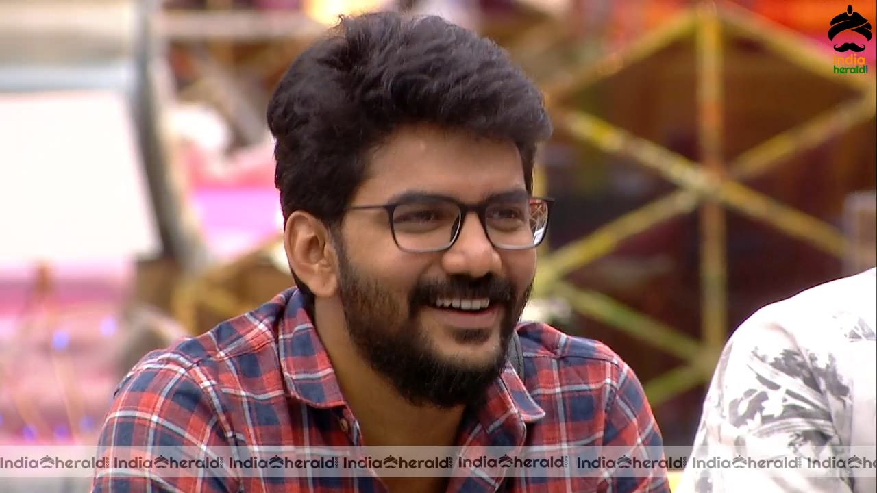 Bigg Boss Tamil Season 3 Day 70 Hot Stills Set 2