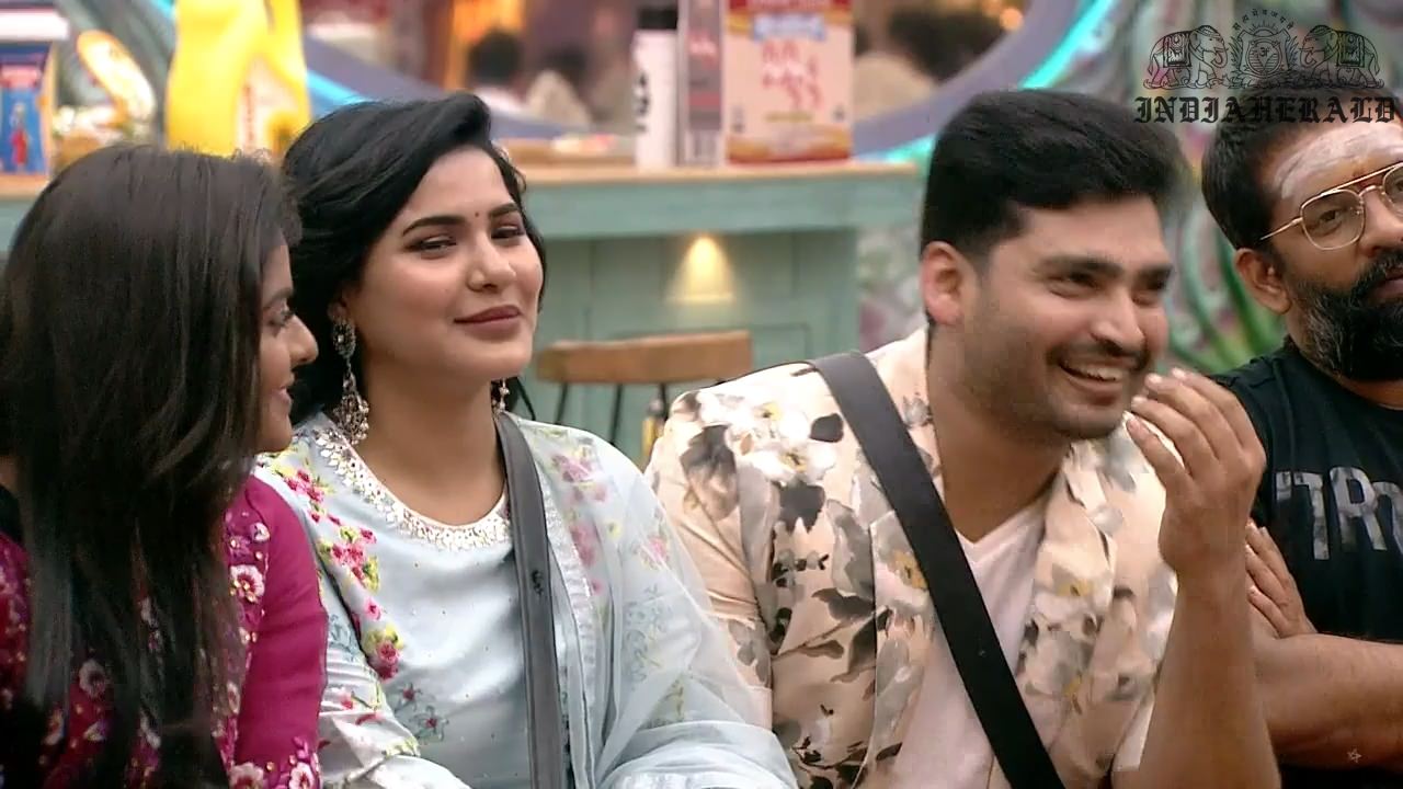 Bigg Boss Telugu Day 21 Season 3 Hot Stills Set 3