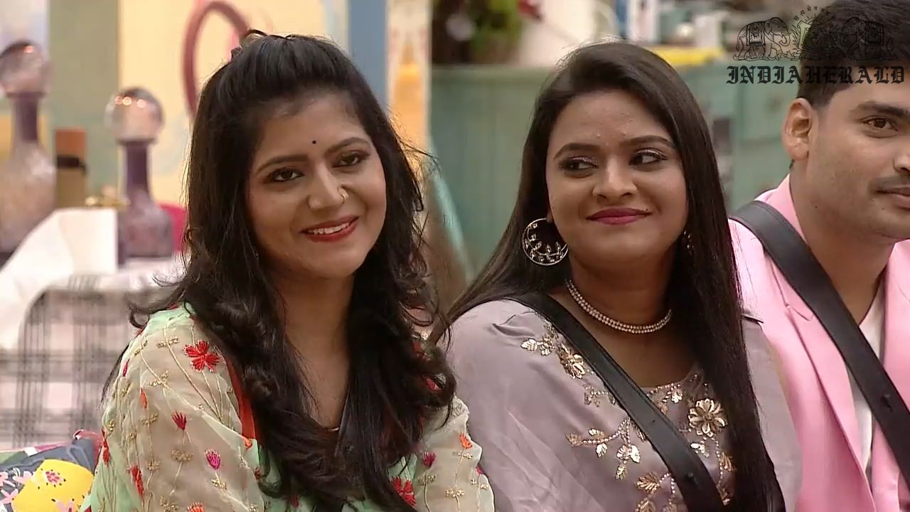 Bigg Boss Telugu Season 3 Day 13 Hot Stills Set 2