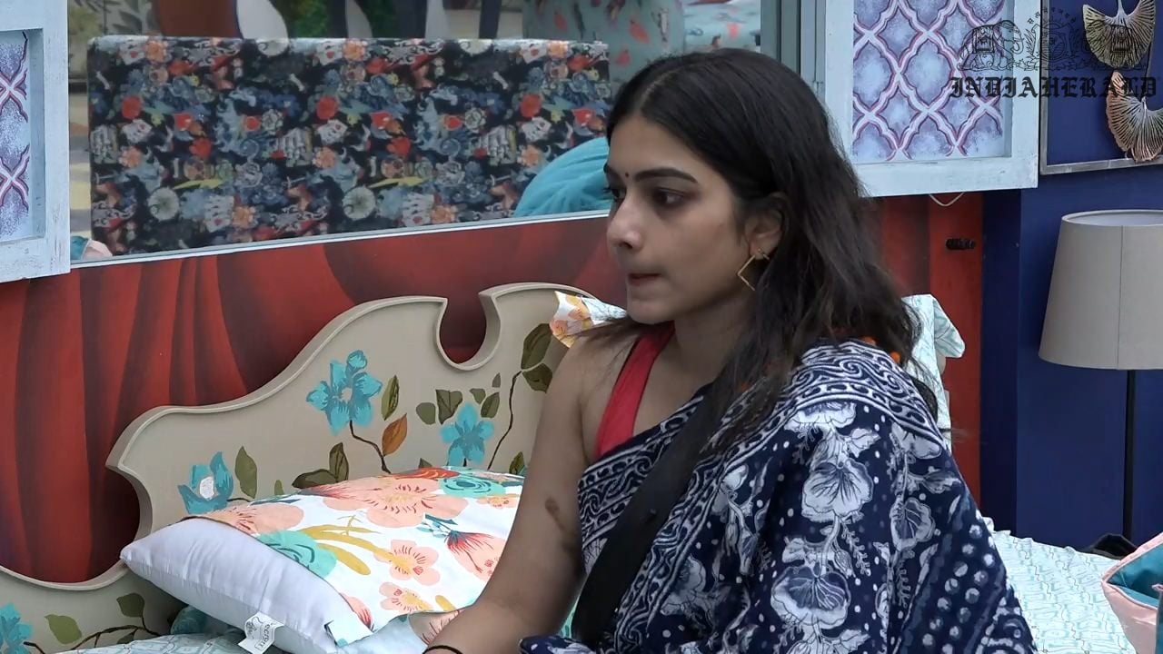 Bigg Boss Telugu Season 3 Day 3 Hot Stills Set 3
