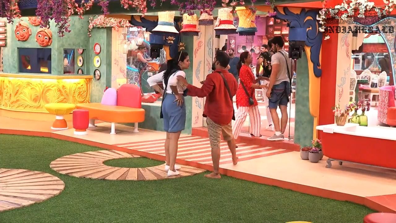 Bigg Boss Telugu Season 3 Day 4 Hot Stills Set 1