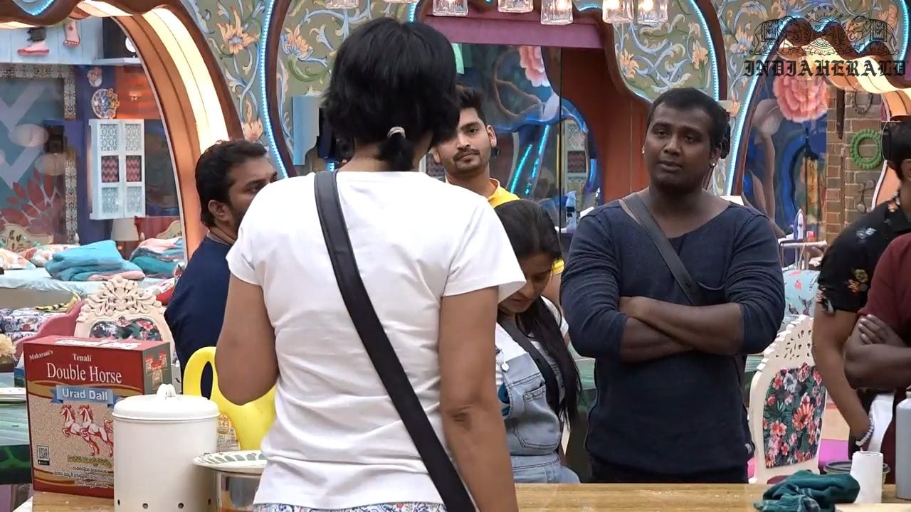 Bigg Boss Telugu Season 3 Day 4 Hot Stills Set 1